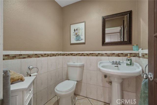 Detail Gallery Image 13 of 34 For 9900 Tagus St #22,  Pico Rivera,  CA 90660 - 3 Beds | 2/1 Baths