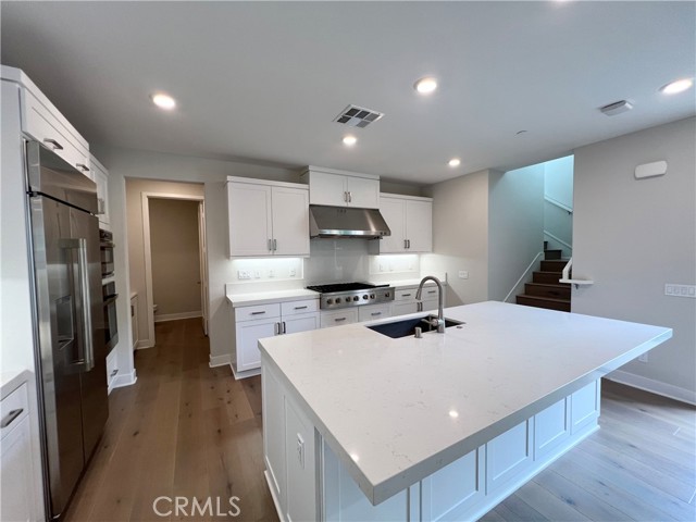 Detail Gallery Image 6 of 39 For 108 Chorus, Irvine,  CA 92618 - 3 Beds | 2/1 Baths