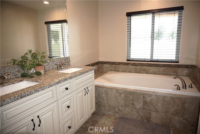 Detail Gallery Image 23 of 52 For 49726 Paiute Ct, Aguanga,  CA 92536 - 4 Beds | 2/1 Baths