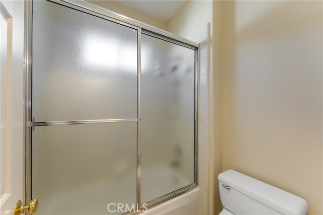 2528 N San Miguel Drive, Orange CA: https://media.crmls.org/medias/870b6fff-72a2-47f5-a040-a93bf4e52d00.jpg