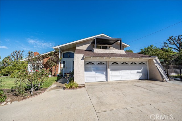 2308 Sarandi Grande Drive