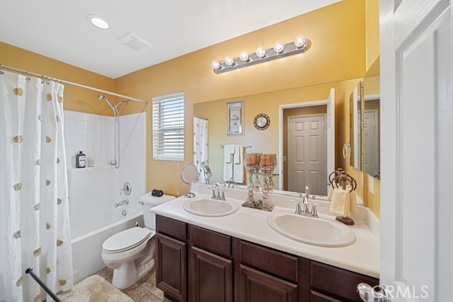 Image 13 of 29 For 28574 Authurium Way