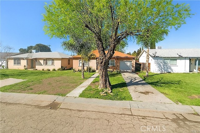 Detail Gallery Image 2 of 10 For 893 N 2nd St, Porterville,  CA 93257 - 2 Beds | 1 Baths