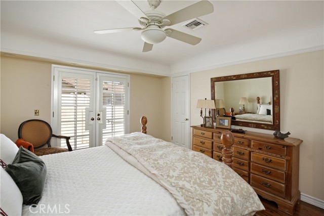 7845 5th, Downey CA: https://media.crmls.org/medias/870cedc9-a41b-4cab-9dd9-cb279c860709.jpg