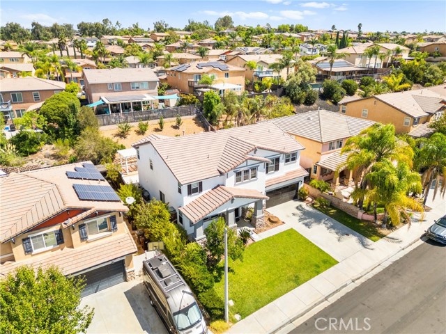 Detail Gallery Image 2 of 16 For 29192 Gandolf Ct, Murrieta,  CA 92563 - 4 Beds | 2/1 Baths