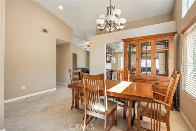Detail Gallery Image 9 of 29 For 36330 Saint Raphael Dr, Murrieta,  CA 92562 - 3 Beds | 2 Baths