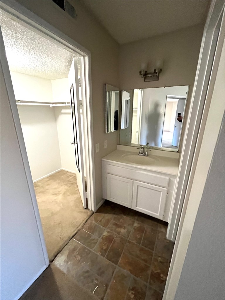 Detail Gallery Image 10 of 22 For 390 San Antonio Ave #D,  Upland,  CA 91786 - 1 Beds | 1 Baths