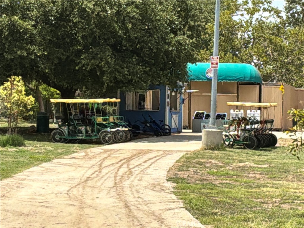 https://media.crmls.org/medias/871058fc-96af-4fa2-8fed-a293be5840a1.jpg?preset=X-Large