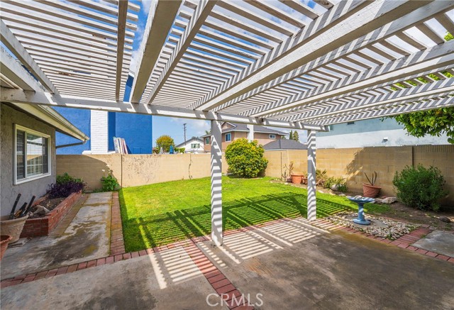 Detail Gallery Image 26 of 28 For 7041 Heil Ave, Huntington Beach,  CA 92647 - 3 Beds | 2 Baths