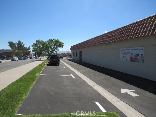  Commercial for Sale in Victorville, California