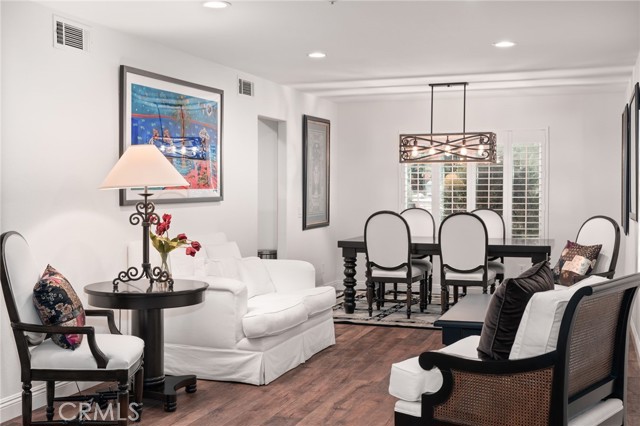 Detail Gallery Image 8 of 53 For 14528 Oxer Ct, Fontana,  CA 92336 - 4 Beds | 3 Baths