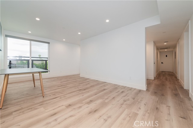 Detail Gallery Image 7 of 12 For 5654 La Mirada Ave, Los Angeles,  CA 90038 - 1 Beds | 1 Baths