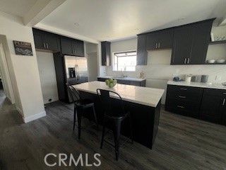 https://media.crmls.org/medias/87119eb4-7535-4868-88fd-870e448c6433.jpg?preset=X-Large