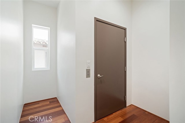 2623 Carnegie Lane, Redondo Beach CA: https://media.crmls.org/medias/8711be85-ea79-45ac-801e-ecc5d1869f65.jpg