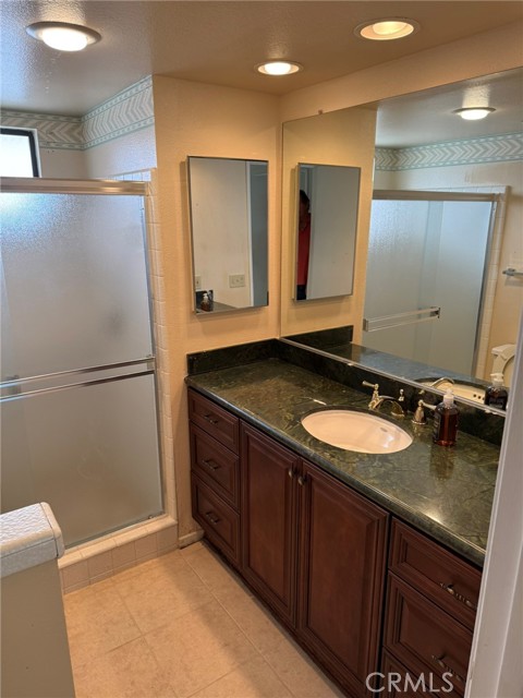 77473 Sawgrass, Palm Desert CA: https://media.crmls.org/medias/87121611-4fda-46ac-bd58-d7df46b59b2a.jpg