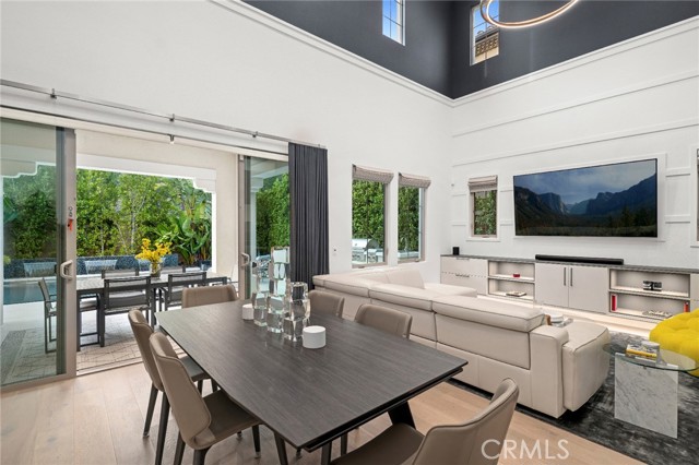 Detail Gallery Image 4 of 23 For 109 Whisper Rock, Irvine,  CA 92602 - 4 Beds | 4 Baths