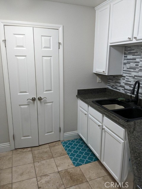 2550 San Gabriel Way #302, Corona, CA, 92882 2550 San Gabriel Way #302, Corona, CA, 92882