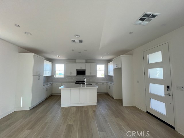 75138 Aldrich, Palm Desert CA: https://media.crmls.org/medias/8714cb1c-016b-4d61-a29a-682838b4adf6.jpg