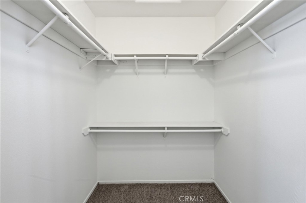 https://media.crmls.org/medias/8715078e-15e3-4947-beea-53c7441669d1.jpg?preset=X-Large