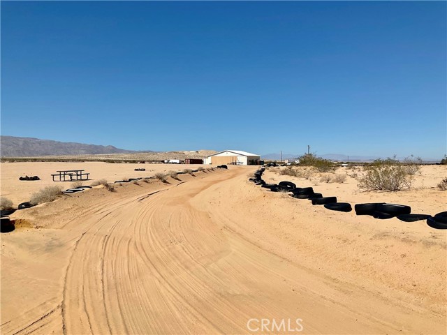 Detail Gallery Image 44 of 53 For 76421 Amboy Rd, Twentynine Palms,  CA 92277 - 1 Beds | 1/1 Baths