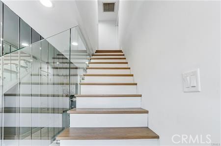 1440 Holbrook Street, Eagle Rock CA: https://media.crmls.org/medias/8715b619-8138-4b85-bdf2-9d7ecf5f7977.jpg