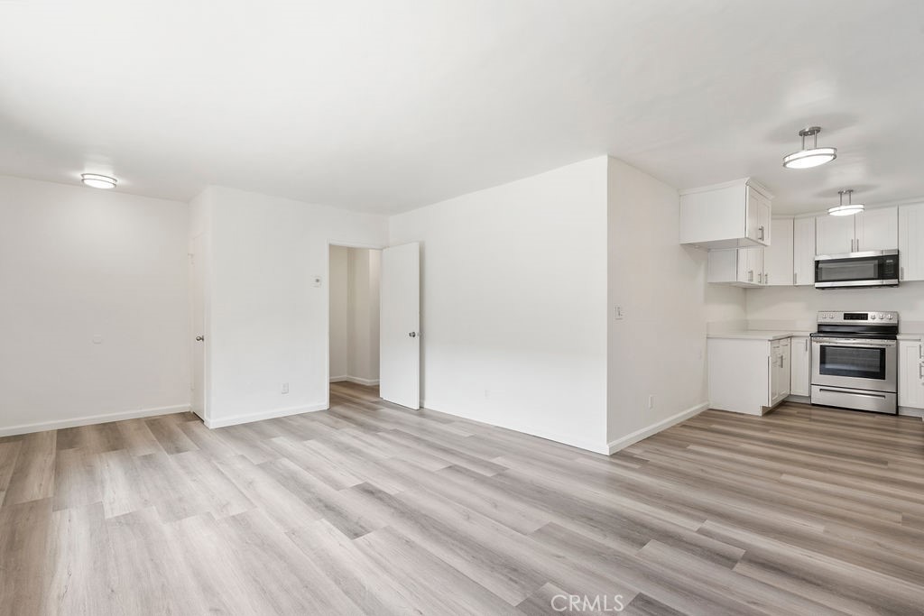 MLS #WS26148741 image #8
