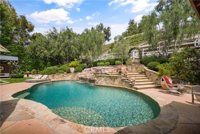 Detail Gallery Image 31 of 47 For 5558 Hoback Glen Rd, Hidden Hills,  CA 91302 - 5 Beds | 5 Baths