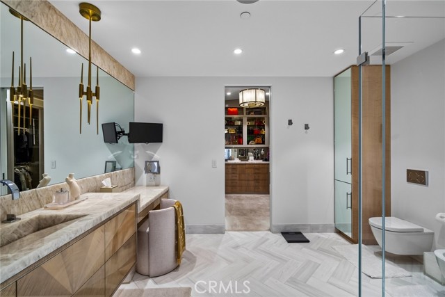 922 EMERALD BAY, Laguna Beach CA: https://media.crmls.org/medias/8716cb20-5442-421c-92e7-e8a5118e5d7c.jpg