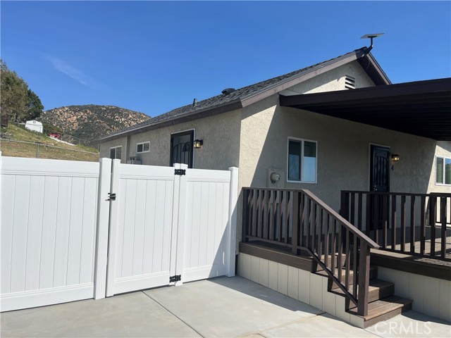 9335 Chimney Rock Lane, El Cajon CA: https://media.crmls.org/medias/8716d0c8-9804-42ee-813d-805e0cd62fdc.jpg