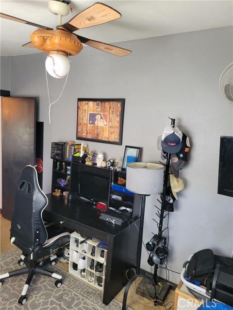 Detail Gallery Image 12 of 36 For 1635 Covina Blvd, San Dimas,  CA 91773 - 3 Beds | 2 Baths