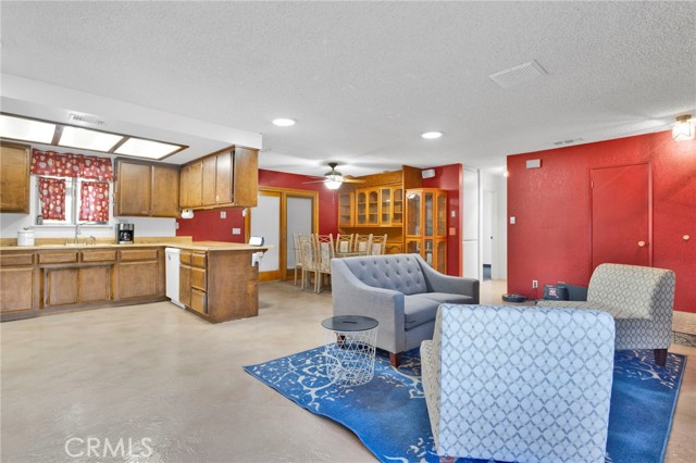 Detail Gallery Image 20 of 70 For 7929 Mono, Hesperia,  CA 92345 - 3 Beds | 2 Baths