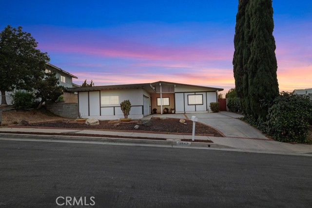 12643 Garber, Los Angeles CA: https://media.crmls.org/medias/8718514a-b442-468c-abc6-0f34592b4ff5.jpg