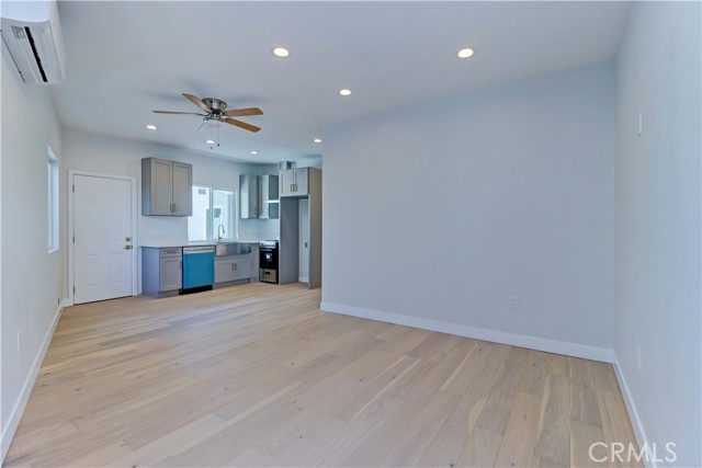 Detail Gallery Image 41 of 61 For 623 E Elm St, Ontario,  CA 91761 - – Beds | – Baths