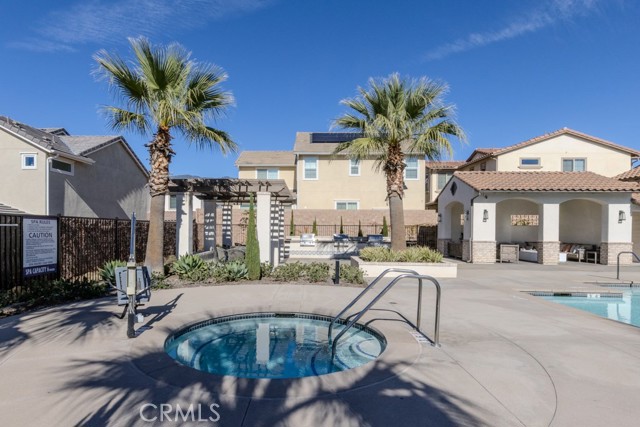 Detail Gallery Image 58 of 64 For 7082 Mallow Drive #2,  Fontana,  CA 92336 - 4 Beds | 3 Baths