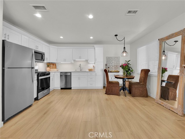 28839 Conejo View Drive, Agoura Hills CA: https://media.crmls.org/medias/871ac9f0-ec0e-458c-855e-e3796a3814fe.jpg