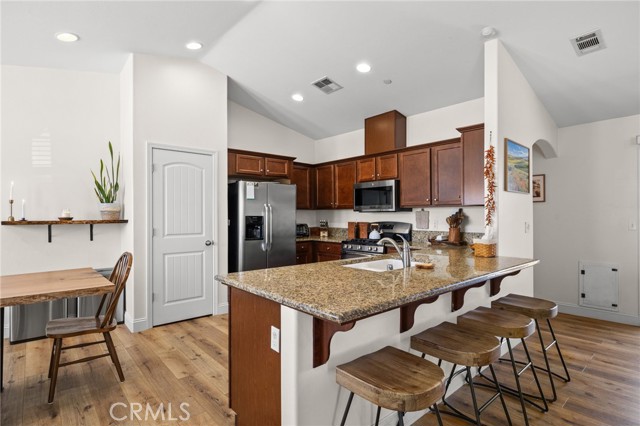 Detail Gallery Image 20 of 50 For 13210 Sunlight Star, Bakersfield,  CA 93314 - 4 Beds | 3 Baths