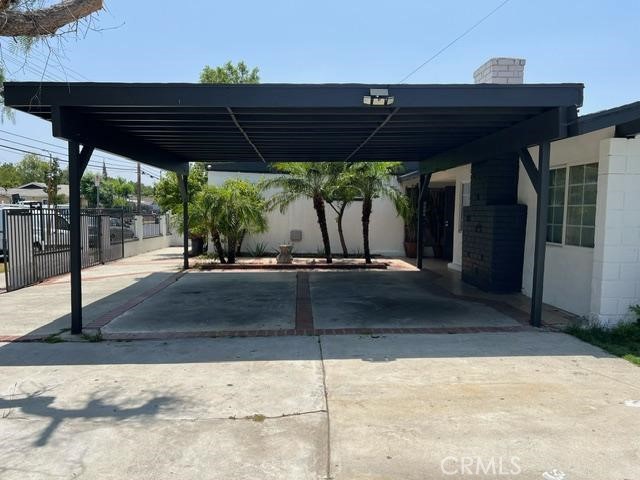 12760 Judd Street, Pacoima CA: https://media.crmls.org/medias/871b12d4-6dd2-4ac7-ba6a-0528fbdf2b6b.jpg