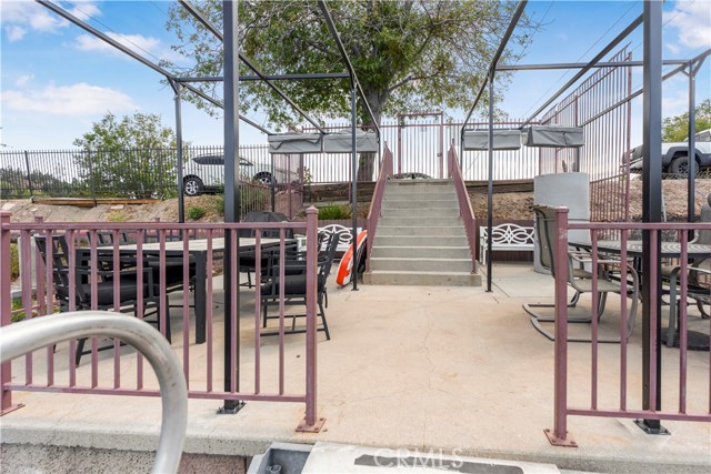 1310 Montreal Drive, Lake Arrowhead CA: https://media.crmls.org/medias/871b5f96-7841-47a2-b5c5-511936f44293.jpg