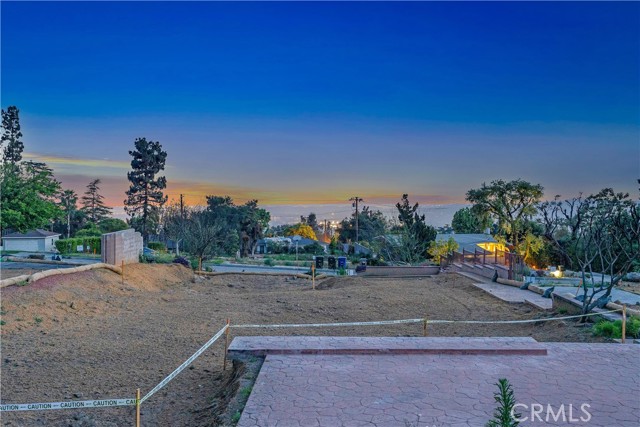 931 Alta Pine Drive, Altadena CA: https://media.crmls.org/medias/871c2cf4-5684-48ab-9a52-6ecf3f40b77f.jpg