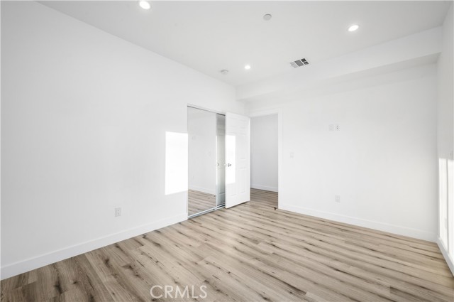 Detail Gallery Image 26 of 32 For 10857 Morrison #1/2,  North Hollywood,  CA 91601 - 4 Beds | 3 Baths