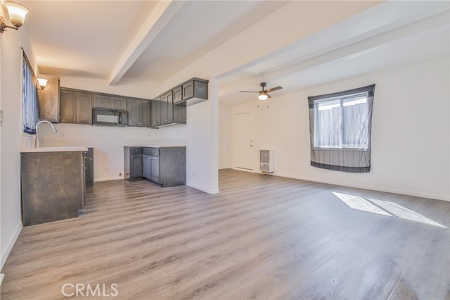 9621 Laurel, Los Angeles CA: https://media.crmls.org/medias/871cbfc8-7ce1-40fe-9d27-f25f0dc9ee91.jpg