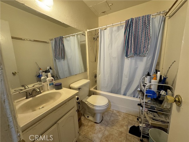 Detail Gallery Image 6 of 13 For 18620 Hatteras St #166,  Tarzana,  CA 91356 - 2 Beds | 2 Baths