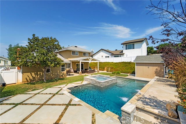 19622 Crestknoll Drive, Yorba Linda CA: https://media.crmls.org/medias/871d453f-acfd-47aa-8370-cf039643cd07.jpg