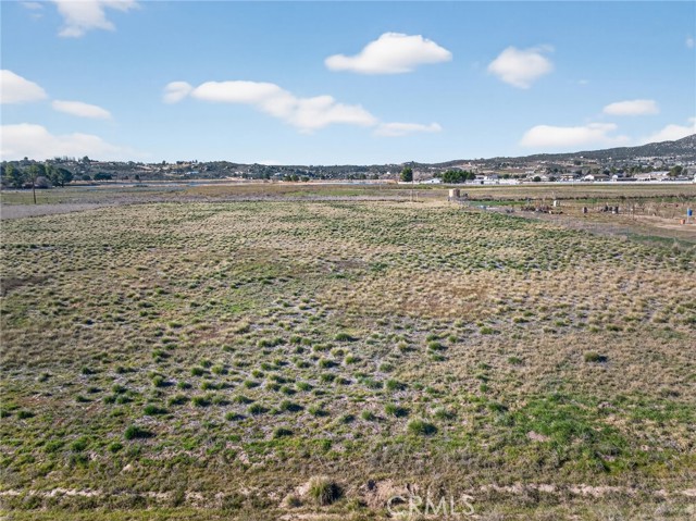 Detail Gallery Image 10 of 28 For 336 Indian Hill Trail, Aguanga,  CA 92536 - – Beds | – Baths