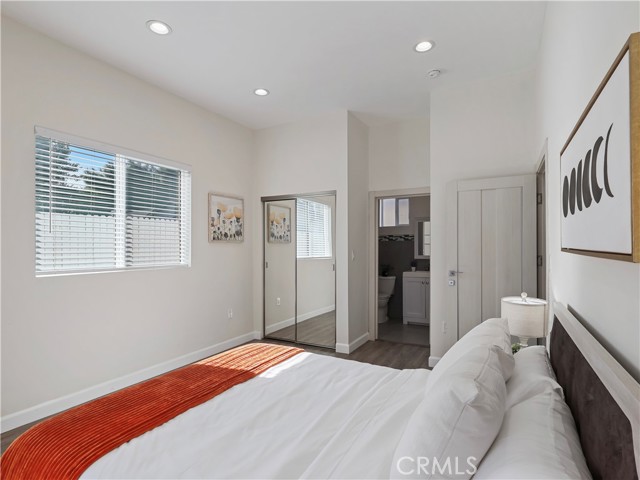 Detail Gallery Image 19 of 33 For 15803 Chatsworth St, Granada Hills,  CA 91344 - 3 Beds | 2 Baths