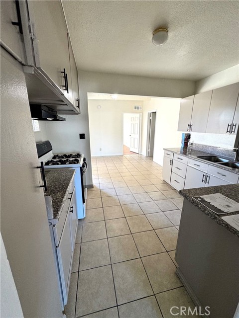 Detail Gallery Image 13 of 20 For 8432 Duchess, Whittier,  CA 90606 - 4 Beds | 2 Baths