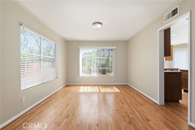 Detail Gallery Image 16 of 59 For 3152 Hampton, Palmdale,  CA 93551 - 3 Beds | 3 Baths