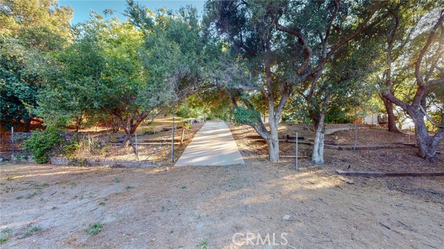 Detail Gallery Image 15 of 36 For 1248 Rocky Rd #2,  Simi Valley,  CA 93063 - 2 Beds | 2/1 Baths