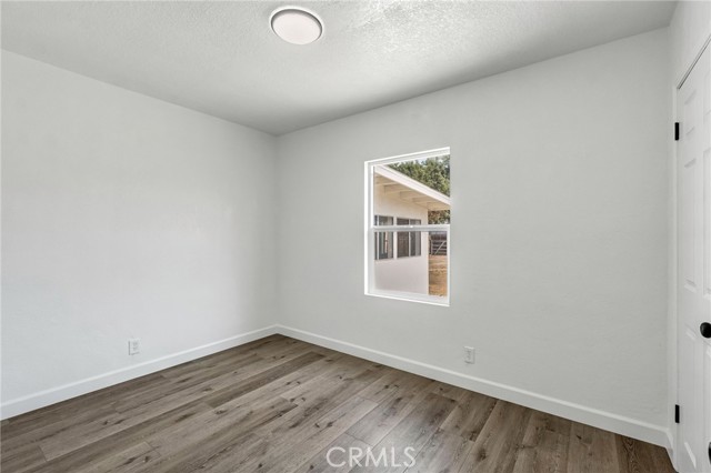 3525 E Hammond Avenue, Fresno CA: https://media.crmls.org/medias/87230703-459f-4eec-ba6d-3d3821686034.jpg
