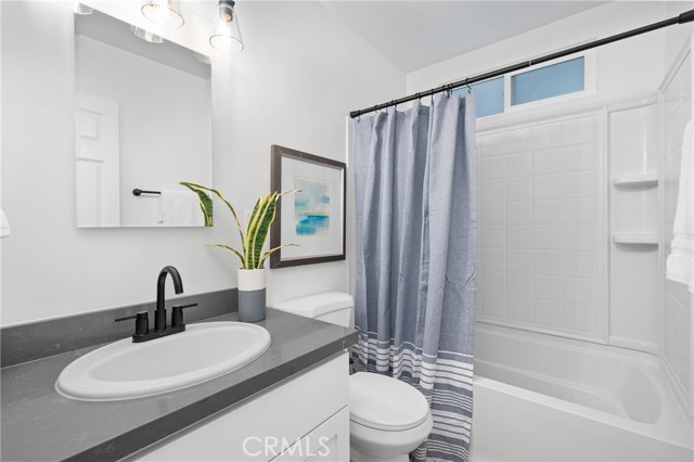 Detail Gallery Image 13 of 31 For 502 36th a,  Newport Beach,  CA 92663 - 2 Beds | 2 Baths